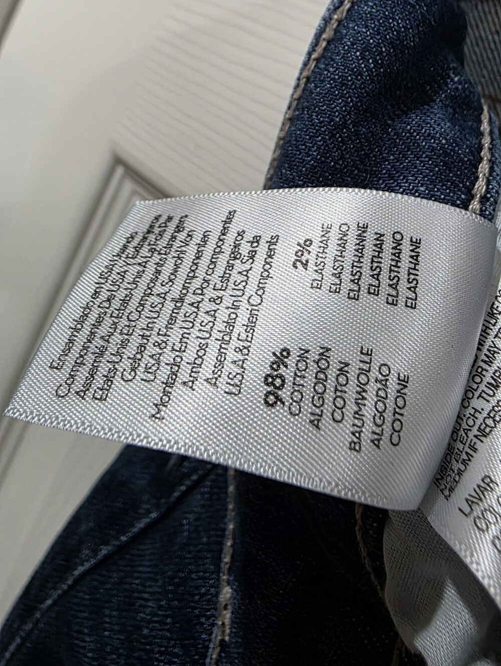 Mother The Tomcat Roller Skimp Flare Jeans - Picture 9 of 10